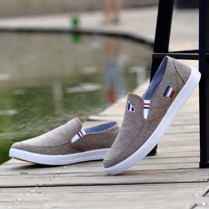 Những bí quyết nào giúp bạn chọn giày lười nam đẹp và chất ở Đà Nẵng |  Vatgia Hỏi & Đáp